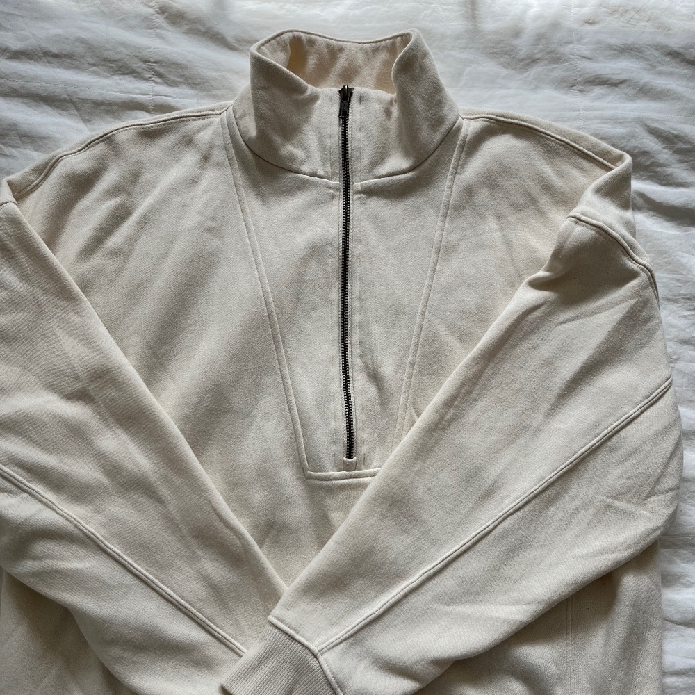 Target Sweatshirt Size L